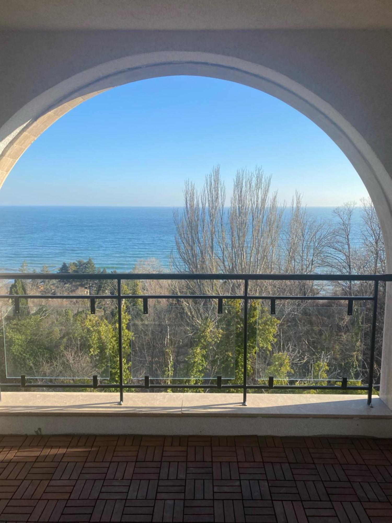 Queen'S Garden Balchik Apartment Luaran gambar