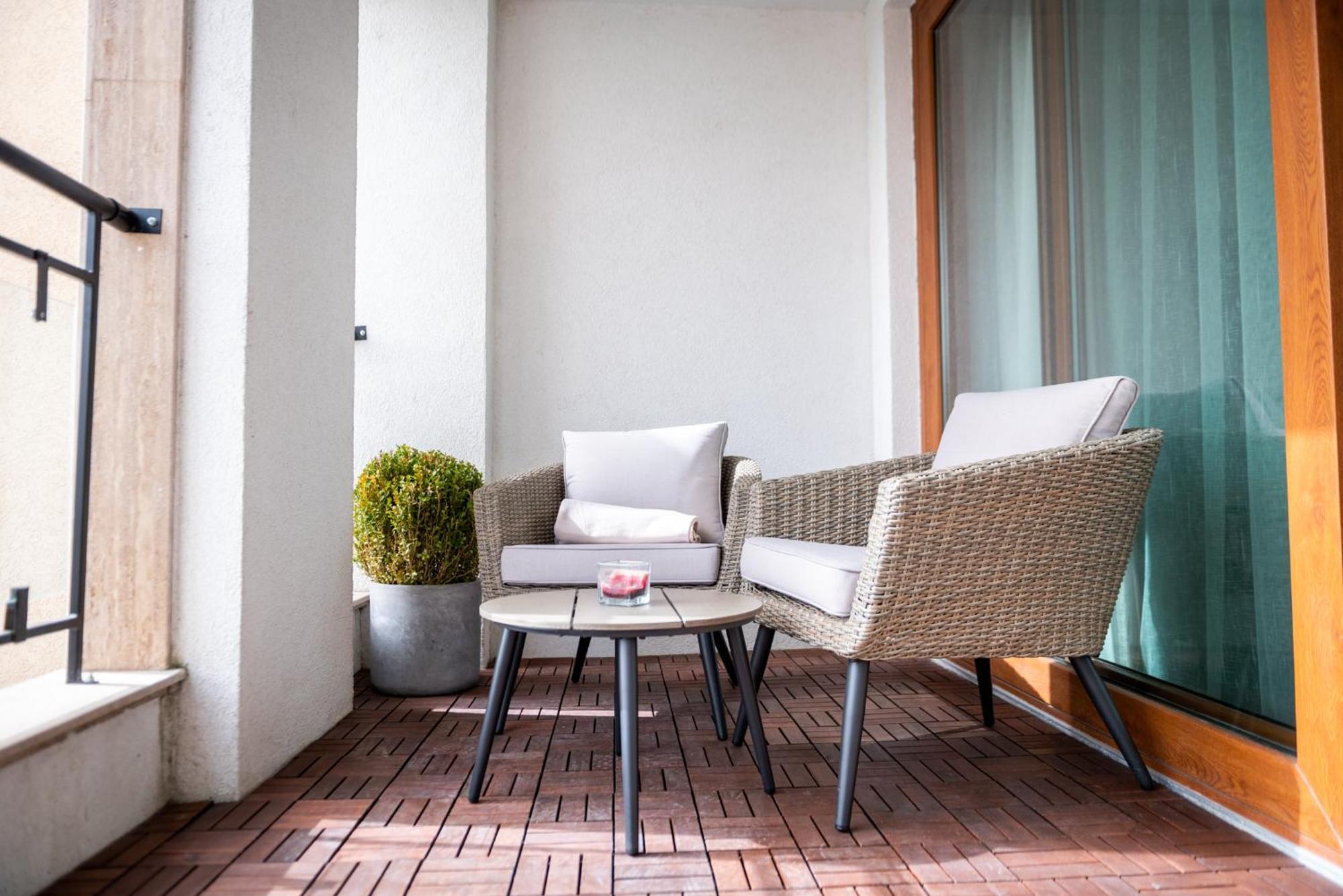 Queen'S Garden Balchik Apartment Luaran gambar