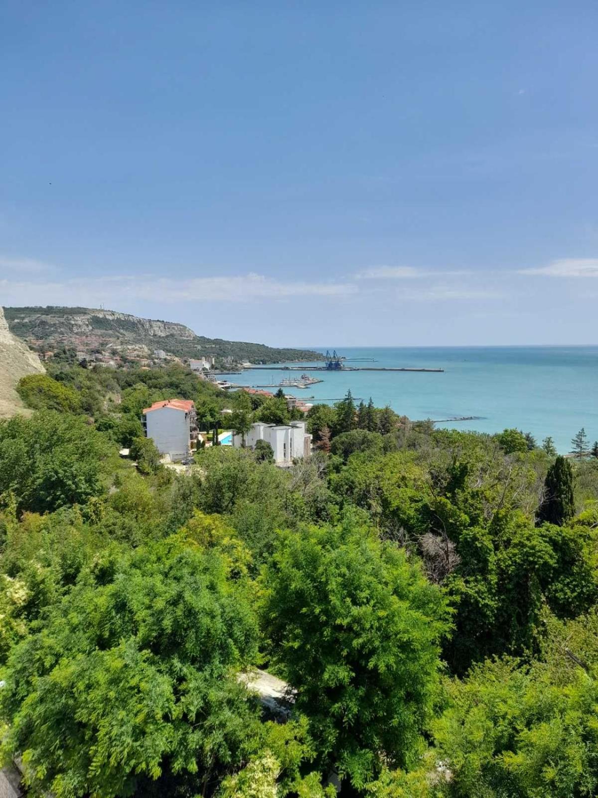 Queen'S Garden Balchik Apartment Luaran gambar